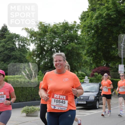 15.06.2025 - REWE Women's Run Jannik Wohlers http://msf.ph/oto/7947549 15.06.2025 08:30:31 Laufen 335, 10545, 1043, 10112, 10412 meine-sportfotos.de