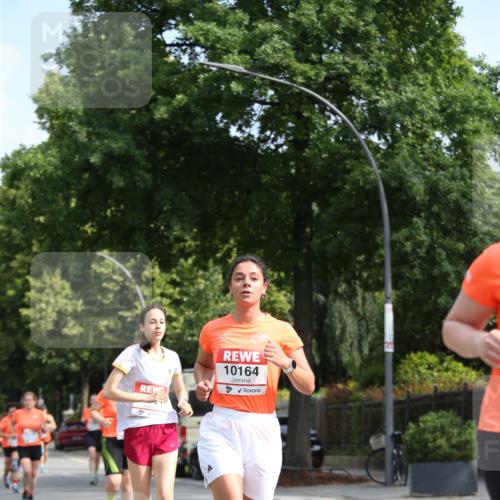 15.06.2025 - REWE Women's Run Jannik Wohlers http://msf.ph/oto/7947583 15.06.2025 09:45:59 Laufen 10164 meine-sportfotos.de