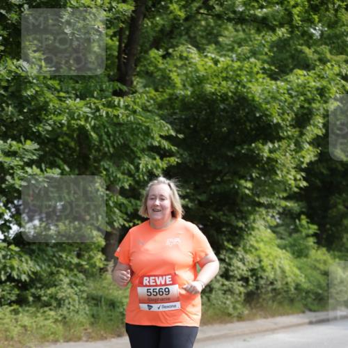 15.06.2025 - REWE Women's Run Jannik Wohlers http://msf.ph/oto/7947593 15.06.2025 10:23:26 Laufen 5569 meine-sportfotos.de