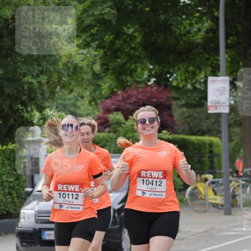 15.06.2025 - REWE Women's Run Jannik Wohlers http://msf.ph/oto/7947594 15.06.2025 08:30:32 Laufen 10112, 10412 meine-sportfotos.de