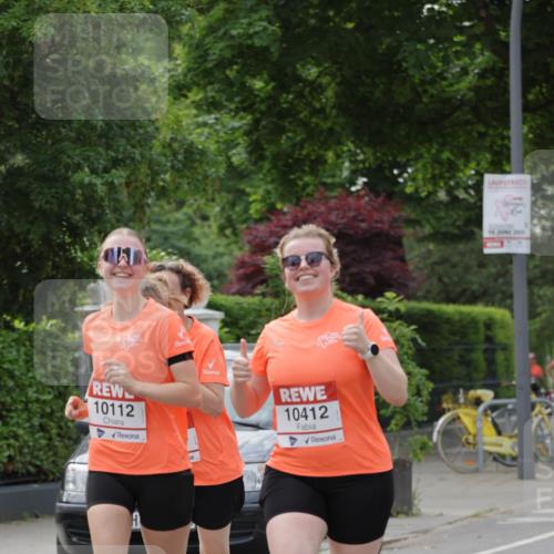 15.06.2025 - REWE Women's Run Jannik Wohlers http://msf.ph/oto/7947607 15.06.2025 08:30:32 Laufen 10112, 10412 meine-sportfotos.de