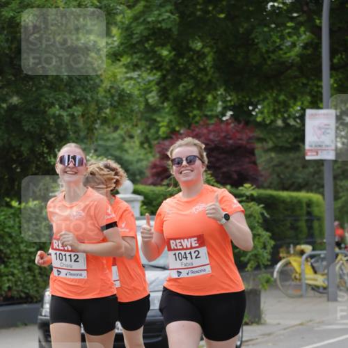 15.06.2025 - REWE Women's Run Jannik Wohlers http://msf.ph/oto/7947613 15.06.2025 08:30:32 Laufen 10112, 10412 meine-sportfotos.de