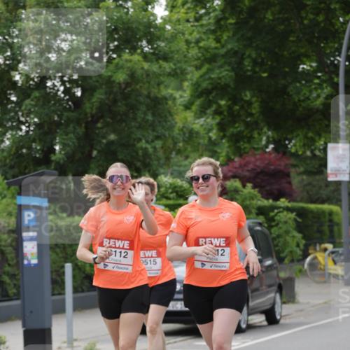 15.06.2025 - REWE Women's Run Jannik Wohlers http://msf.ph/oto/7947643 15.06.2025 08:30:33 Laufen 112, 0515, 1, 12 meine-sportfotos.de
