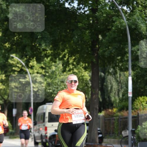 15.06.2025 - REWE Women's Run Jannik Wohlers http://msf.ph/oto/7947644 15.06.2025 09:46:02 Laufen 10342 meine-sportfotos.de