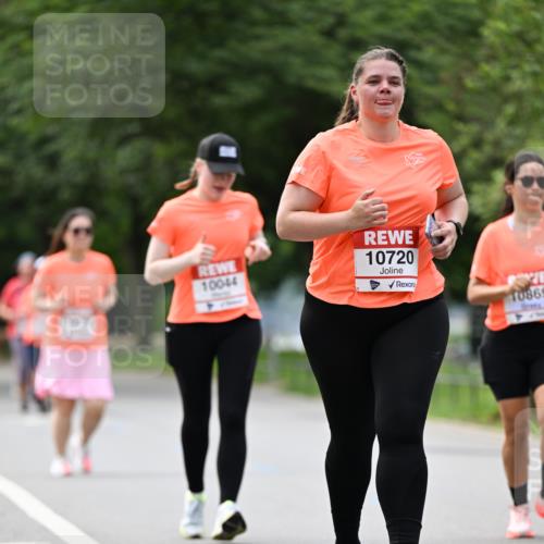 15.06.2025 - REWE Women's Run Dr. Thomas Lammeyer http://msf.ph/oto/7947650 15.06.2025 09:24:19 Laufen 10044, 10720 meine-sportfotos.de