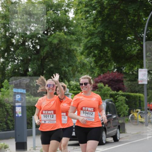 15.06.2025 - REWE Women's Run Jannik Wohlers http://msf.ph/oto/7947652 15.06.2025 08:30:33 Laufen 10112, 15, 10412 meine-sportfotos.de