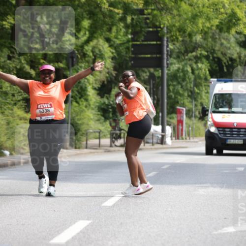 15.06.2025 - REWE Women's Run Jannik Wohlers http://msf.ph/oto/7947656 15.06.2025 10:23:47 Laufen 5338 meine-sportfotos.de