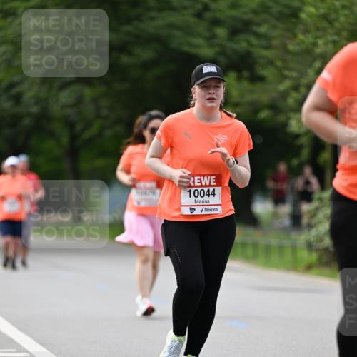 15.06.2025 - REWE Women's Run Dr. Thomas Lammeyer http://msf.ph/oto/7947699 15.06.2025 09:24:21 Laufen 10044 meine-sportfotos.de