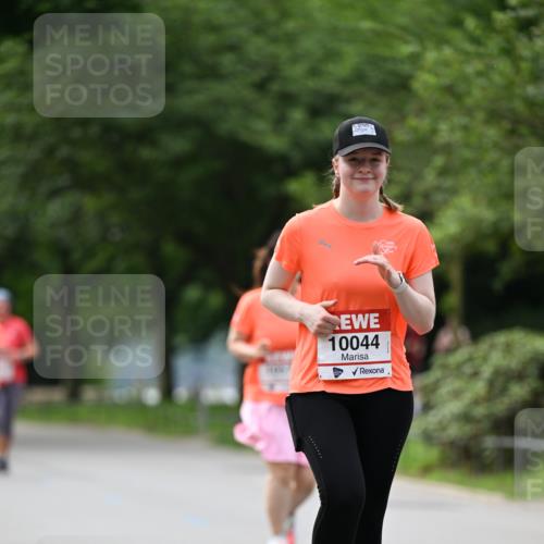 15.06.2025 - REWE Women's Run Dr. Thomas Lammeyer http://msf.ph/oto/7947722 15.06.2025 09:24:22 Laufen 10044 meine-sportfotos.de