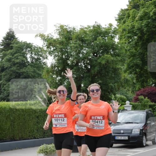 15.06.2025 - REWE Women's Run Jannik Wohlers http://msf.ph/oto/7947724 15.06.2025 08:30:33 Laufen 10112, 10, 10412, 1043 meine-sportfotos.de