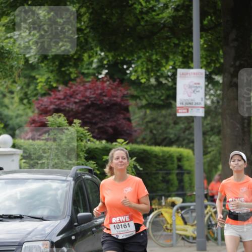 15.06.2025 - REWE Women's Run Jannik Wohlers http://msf.ph/oto/7947776 15.06.2025 08:30:36 Laufen 3, 10161, 15, 2825 meine-sportfotos.de