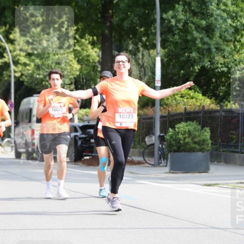 15.06.2025 - REWE Women's Run Jannik Wohlers http://msf.ph/oto/7947811 15.06.2025 09:46:11 Laufen 10298, 10075, 10072, 10323 meine-sportfotos.de