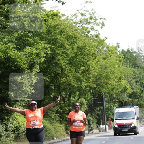 15.06.2025 - REWE Women's Run Jannik Wohlers http://msf.ph/oto/7947813 15.06.2025 10:23:51 Laufen 5338, 09, 4249 meine-sportfotos.de