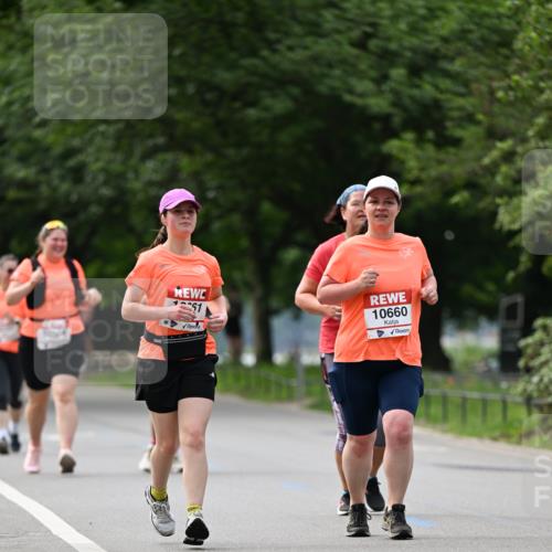 15.06.2025 - REWE Women's Run Dr. Thomas Lammeyer http://msf.ph/oto/7947843 15.06.2025 09:24:30 Laufen 1, 10660 meine-sportfotos.de
