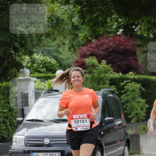 15.06.2025 - REWE Women's Run Jannik Wohlers http://msf.ph/oto/7947854 15.06.2025 08:30:37 Laufen 1043, 10161 meine-sportfotos.de