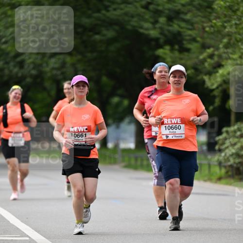 15.06.2025 - REWE Women's Run Dr. Thomas Lammeyer http://msf.ph/oto/7947862 15.06.2025 09:24:31 Laufen 10661, 10660 meine-sportfotos.de