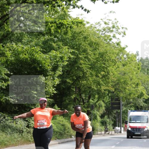 15.06.2025 - REWE Women's Run Jannik Wohlers http://msf.ph/oto/7947899 15.06.2025 10:23:53 Laufen 5338, 409 meine-sportfotos.de