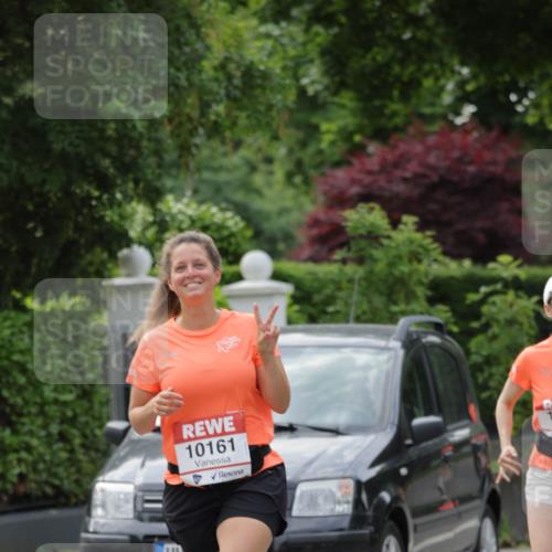 15.06.2025 - REWE Women's Run Jannik Wohlers http://msf.ph/oto/7947907 15.06.2025 08:30:38 Laufen 10161 meine-sportfotos.de
