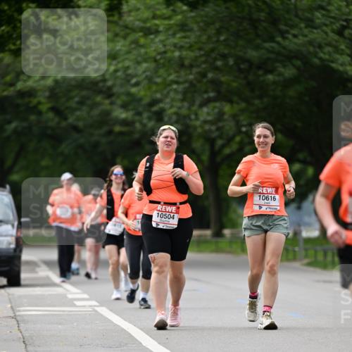 15.06.2025 - REWE Women's Run Dr. Thomas Lammeyer http://msf.ph/oto/7947912 15.06.2025 09:24:33 Laufen 10504, 10616 meine-sportfotos.de