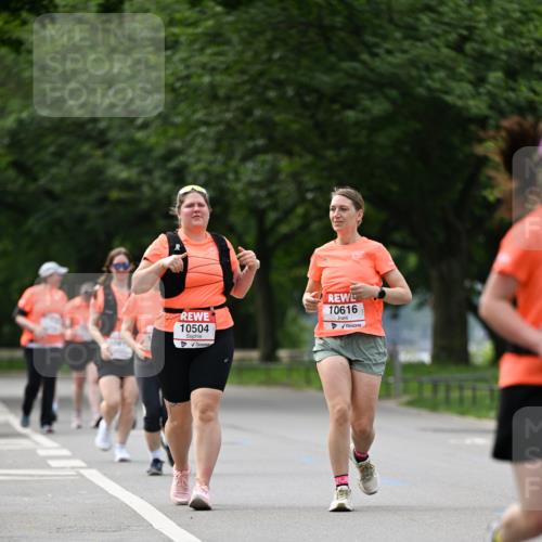 15.06.2025 - REWE Women's Run Dr. Thomas Lammeyer http://msf.ph/oto/7947927 15.06.2025 09:24:33 Laufen 10504, 10616 meine-sportfotos.de
