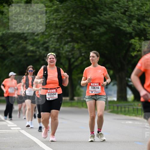 15.06.2025 - REWE Women's Run Dr. Thomas Lammeyer http://msf.ph/oto/7947932 15.06.2025 09:24:33 Laufen 10504, 10616 meine-sportfotos.de