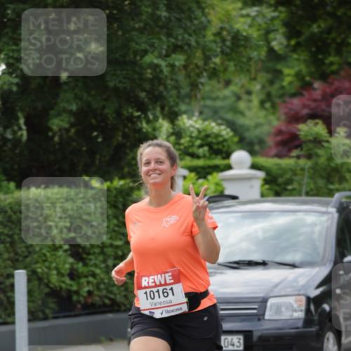 15.06.2025 - REWE Women's Run Jannik Wohlers http://msf.ph/oto/7947934 15.06.2025 08:30:38 Laufen 10161, 043 meine-sportfotos.de