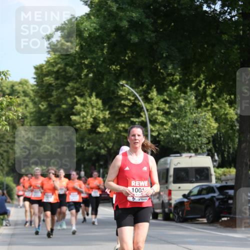 15.06.2025 - REWE Women's Run Jannik Wohlers http://msf.ph/oto/7947938 15.06.2025 09:46:18 Laufen 1001 meine-sportfotos.de