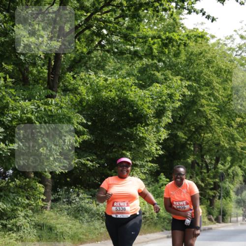 15.06.2025 - REWE Women's Run Jannik Wohlers http://msf.ph/oto/7947944 15.06.2025 10:23:53 Laufen 5338, 5409 meine-sportfotos.de