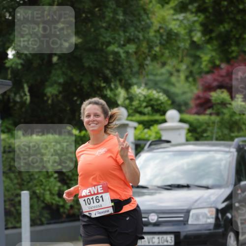 15.06.2025 - REWE Women's Run Jannik Wohlers http://msf.ph/oto/7947948 15.06.2025 08:30:38 Laufen 10161, 1043 meine-sportfotos.de