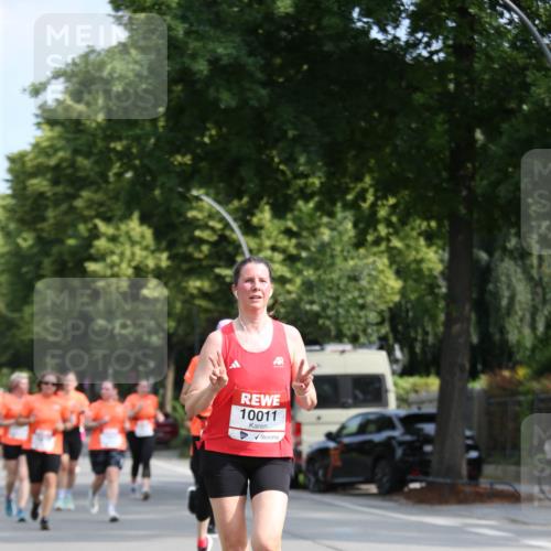 15.06.2025 - REWE Women's Run Jannik Wohlers http://msf.ph/oto/7947953 15.06.2025 09:46:18 Laufen 10011 meine-sportfotos.de