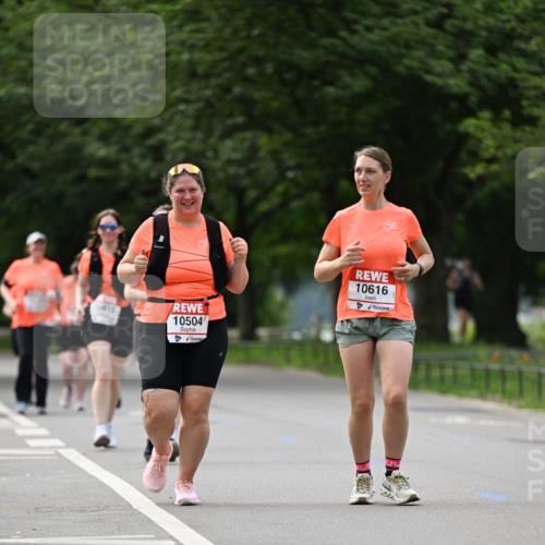 15.06.2025 - REWE Women's Run Dr. Thomas Lammeyer http://msf.ph/oto/7947958 15.06.2025 09:24:34 Laufen 10815, 10504, 10616 meine-sportfotos.de