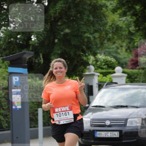 15.06.2025 - REWE Women's Run Jannik Wohlers http://msf.ph/oto/7947964 15.06.2025 08:30:39 Laufen 10161, 1043 meine-sportfotos.de