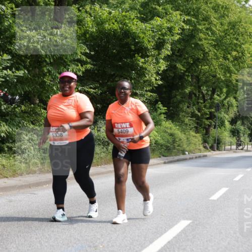 15.06.2025 - REWE Women's Run Jannik Wohlers http://msf.ph/oto/7947985 15.06.2025 10:23:55 Laufen 5338, 5409 meine-sportfotos.de