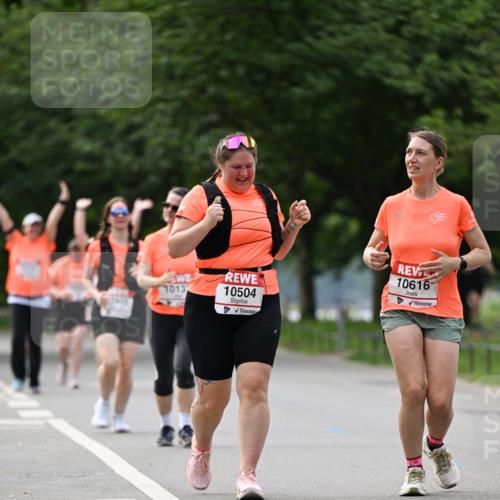 15.06.2025 - REWE Women's Run Dr. Thomas Lammeyer http://msf.ph/oto/7947986 15.06.2025 09:24:36 Laufen 1013, 10504, 10616 meine-sportfotos.de