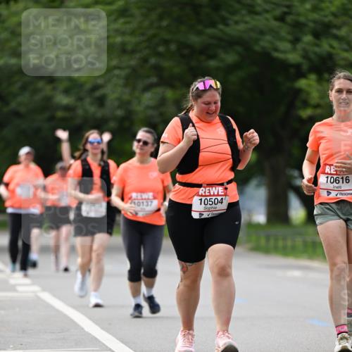 15.06.2025 - REWE Women's Run Dr. Thomas Lammeyer http://msf.ph/oto/7948012 15.06.2025 09:24:36 Laufen 0137, 10504, 10616 meine-sportfotos.de