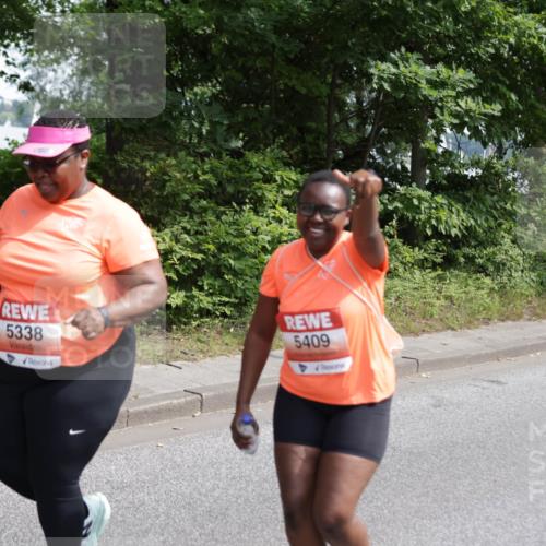 15.06.2025 - REWE Women's Run Jannik Wohlers http://msf.ph/oto/7948015 15.06.2025 10:23:57 Laufen 5338, 5409 meine-sportfotos.de