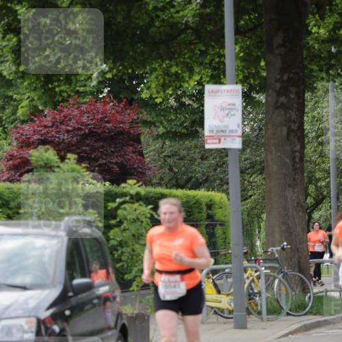 15.06.2025 - REWE Women's Run Jannik Wohlers http://msf.ph/oto/7948039 15.06.2025 08:30:43 Laufen 15, 2025 meine-sportfotos.de