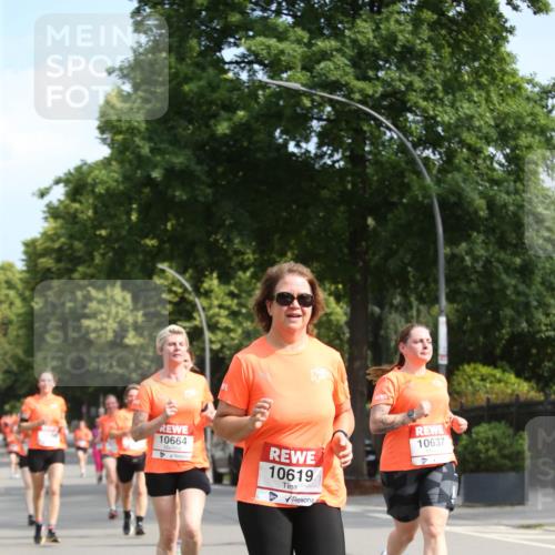 15.06.2025 - REWE Women's Run Jannik Wohlers http://msf.ph/oto/7948048 15.06.2025 09:46:25 Laufen 477, 10664, 10619, 10637 meine-sportfotos.de
