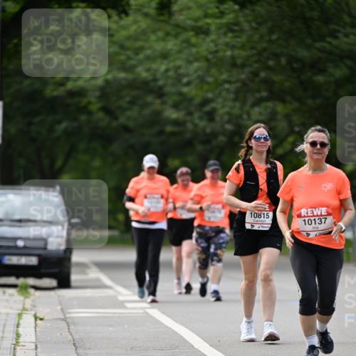 15.06.2025 - REWE Women's Run Dr. Thomas Lammeyer http://msf.ph/oto/7948052 15.06.2025 09:24:39 Laufen 10815, 10137 meine-sportfotos.de