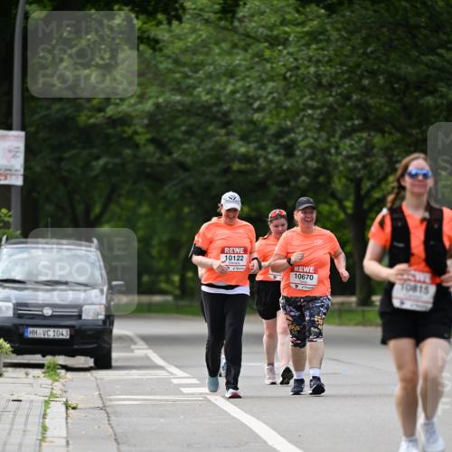 15.06.2025 - REWE Women's Run Dr. Thomas Lammeyer http://msf.ph/oto/7948082 15.06.2025 09:24:40 Laufen 1043, 10122, 10670, 815 meine-sportfotos.de