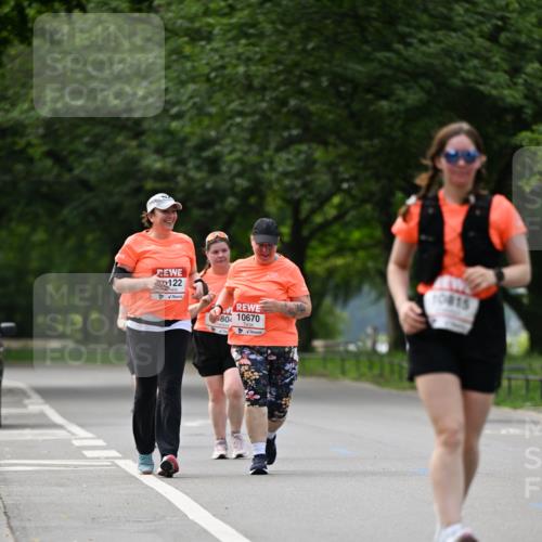 15.06.2025 - REWE Women's Run Dr. Thomas Lammeyer http://msf.ph/oto/7948103 15.06.2025 09:24:42 Laufen 122, 10670 meine-sportfotos.de