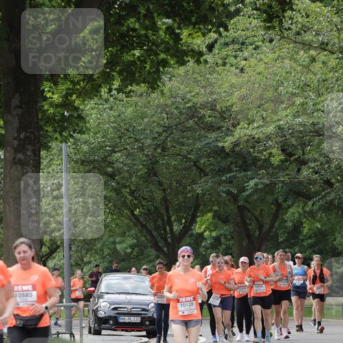 15.06.2025 - REWE Women's Run Jannik Wohlers http://msf.ph/oto/7948112 15.06.2025 08:30:45 Laufen 10585, 10128, 131 meine-sportfotos.de