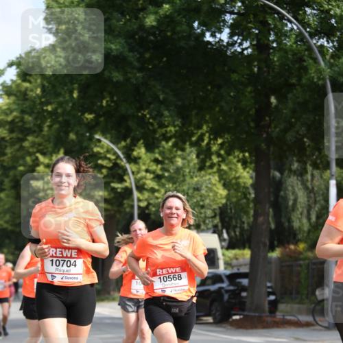 15.06.2025 - REWE Women's Run Jannik Wohlers http://msf.ph/oto/7948126 15.06.2025 09:46:28 Laufen 10704, 10, 10568 meine-sportfotos.de