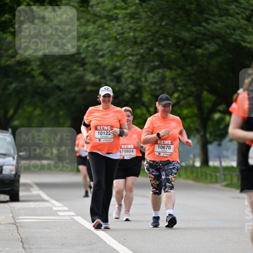 15.06.2025 - REWE Women's Run Dr. Thomas Lammeyer http://msf.ph/oto/7948129 15.06.2025 09:24:43 Laufen 10122, 10804, 10670 meine-sportfotos.de