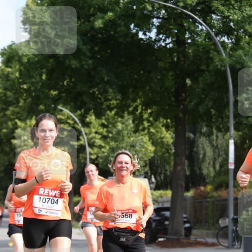 15.06.2025 - REWE Women's Run Jannik Wohlers http://msf.ph/oto/7948137 15.06.2025 09:46:28 Laufen 10704, 568 meine-sportfotos.de