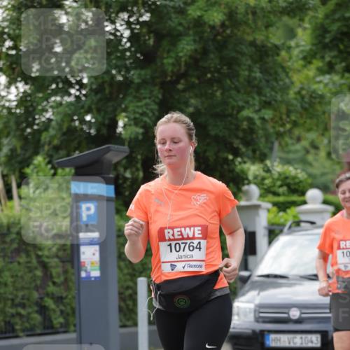 15.06.2025 - REWE Women's Run Jannik Wohlers http://msf.ph/oto/7948138 15.06.2025 08:30:49 Laufen 10764, 10, 1043 meine-sportfotos.de