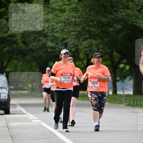 15.06.2025 - REWE Women's Run Dr. Thomas Lammeyer http://msf.ph/oto/7948139 15.06.2025 09:24:43 Laufen 10122, 10670 meine-sportfotos.de