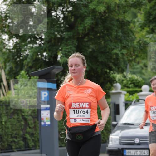 15.06.2025 - REWE Women's Run Jannik Wohlers http://msf.ph/oto/7948144 15.06.2025 08:30:49 Laufen 10764, 1043 meine-sportfotos.de