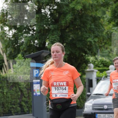 15.06.2025 - REWE Women's Run Jannik Wohlers http://msf.ph/oto/7948147 15.06.2025 08:30:49 Laufen 10764, 1043 meine-sportfotos.de