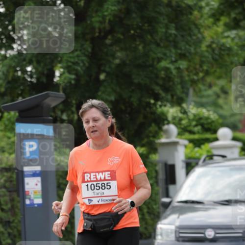 15.06.2025 - REWE Women's Run Jannik Wohlers http://msf.ph/oto/7948177 15.06.2025 08:30:51 Laufen 10585, 1043 meine-sportfotos.de